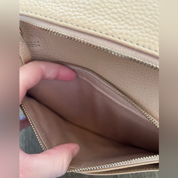 Oroton Avalon - Foldover Chain Crossbody - Picture 13 of 16